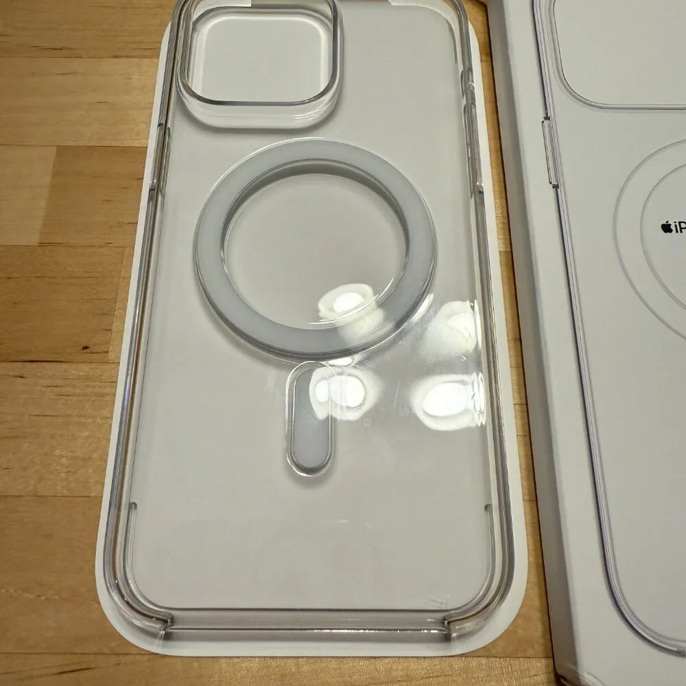 Apple Clear Case for 15 Pro Max